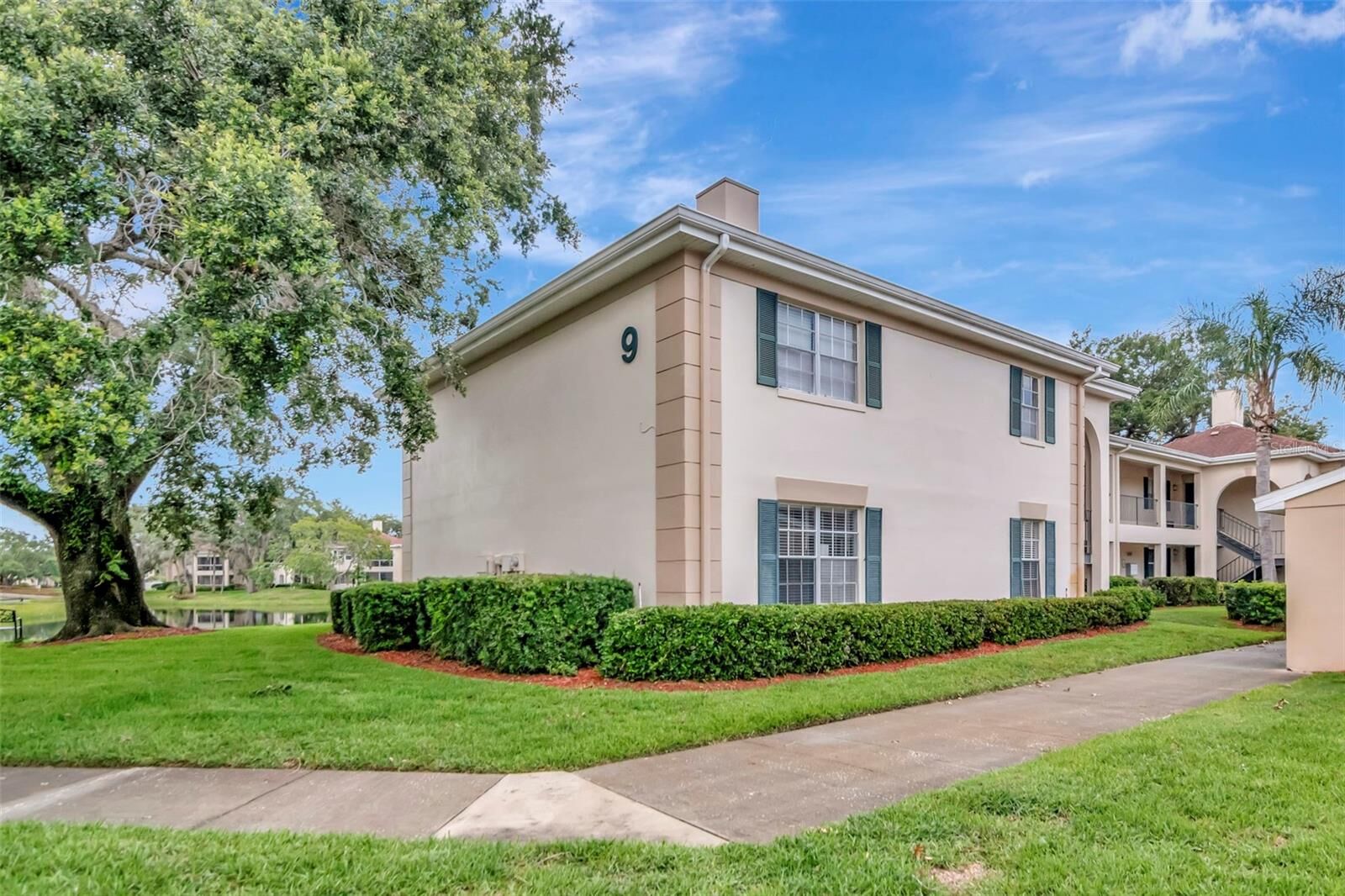 Property Photo:  10330 Carrollwood Lane 95  FL 33618 