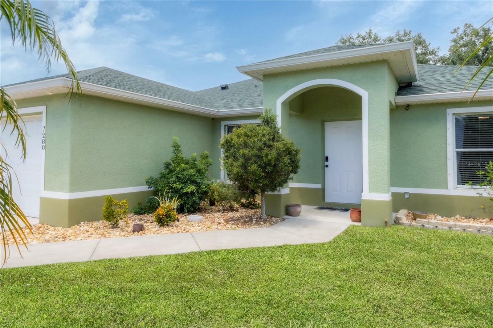 Property Photo: 7280 Muncey Road FL 34291