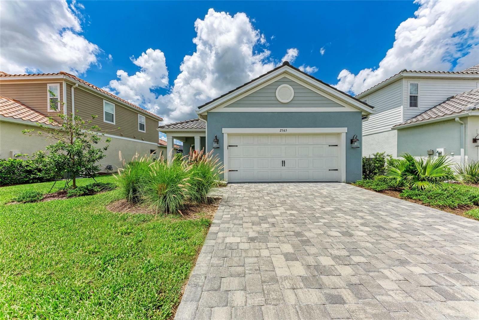 Property Photo: 2565 Star Apple Way FL 34240