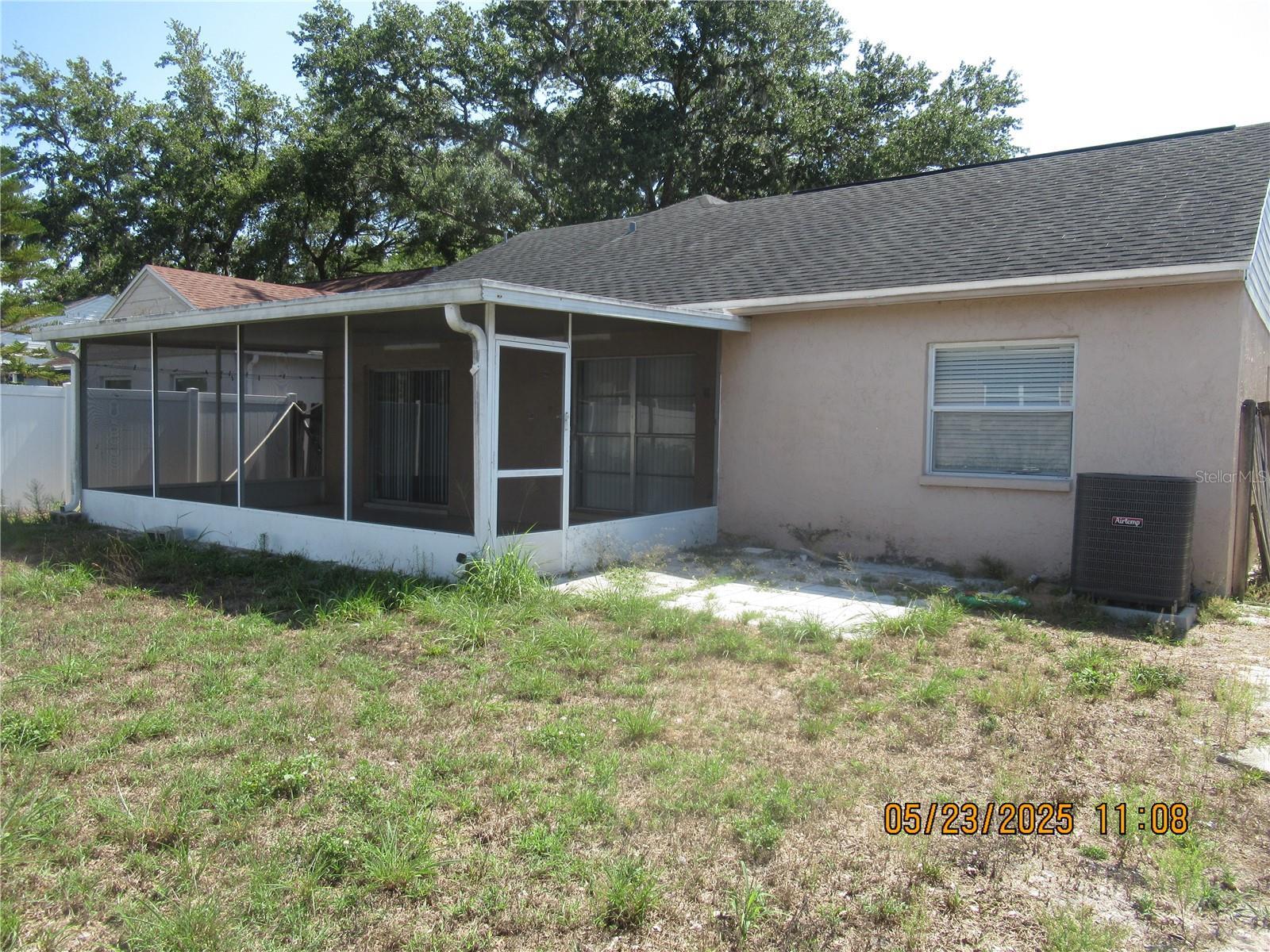 Property Photo: 4055 Forecast Drive FL 33511