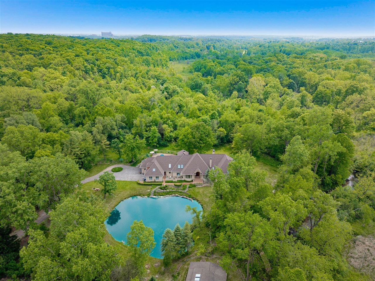 Property Photo: 4911 Red Fox Run MI 48105