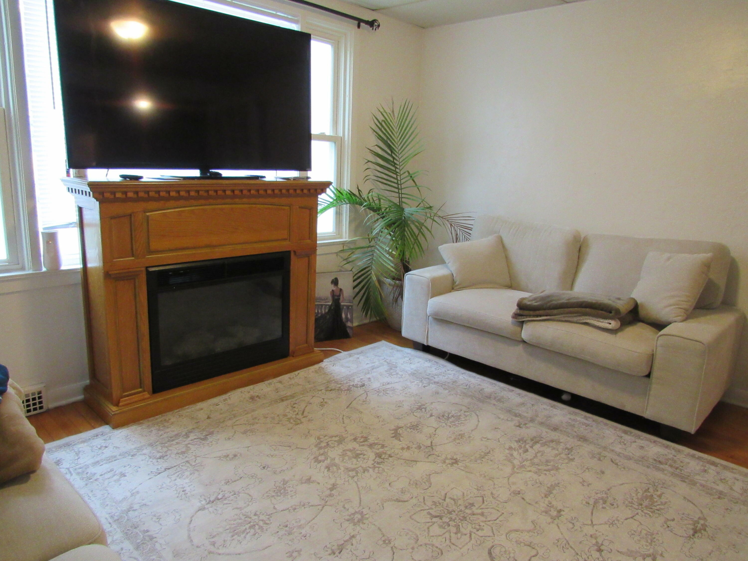 Property Photo:  1326 N 11th St  WI 53081 