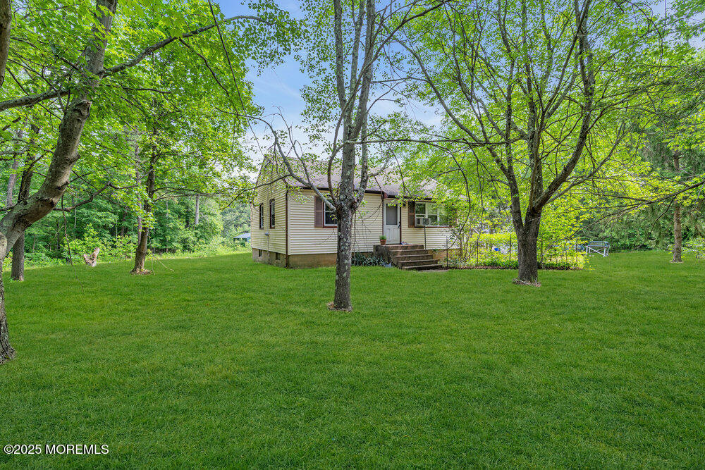 Property Photo: 211 E Greystone Road NJ 08857