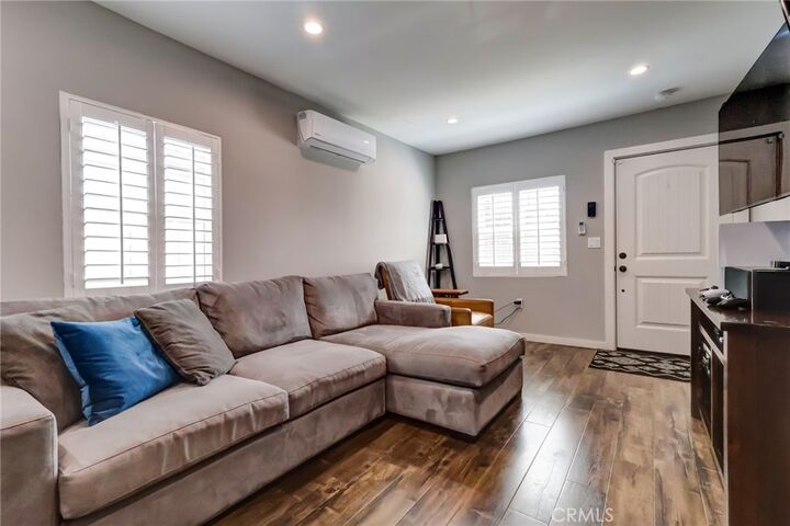 Property Photo: 2108 Lemon Avenue CA 90806