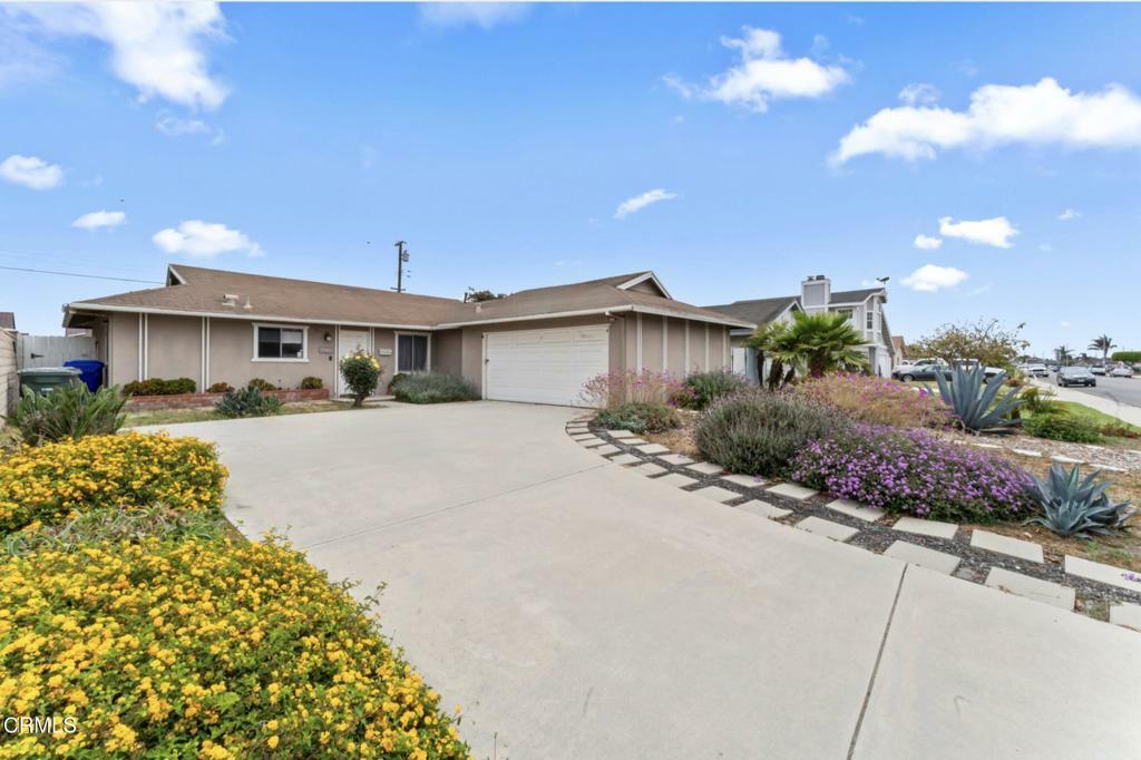 Property Photo: 1904 N 7th Street CA 93041