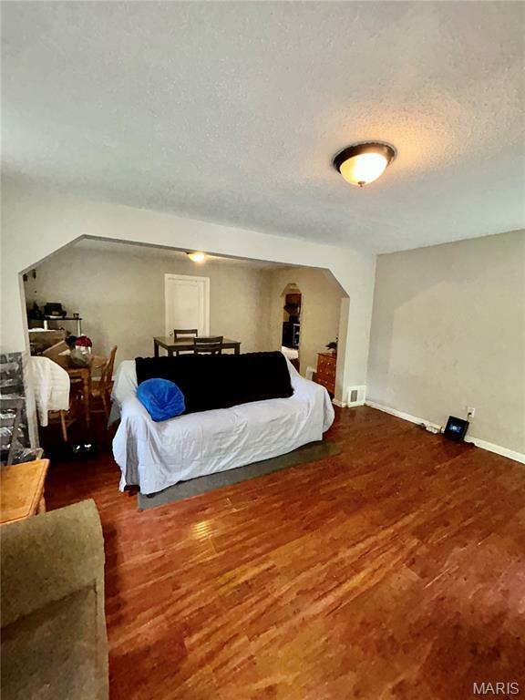 Property Photo: 7155 Theodore Avenue MO 63136