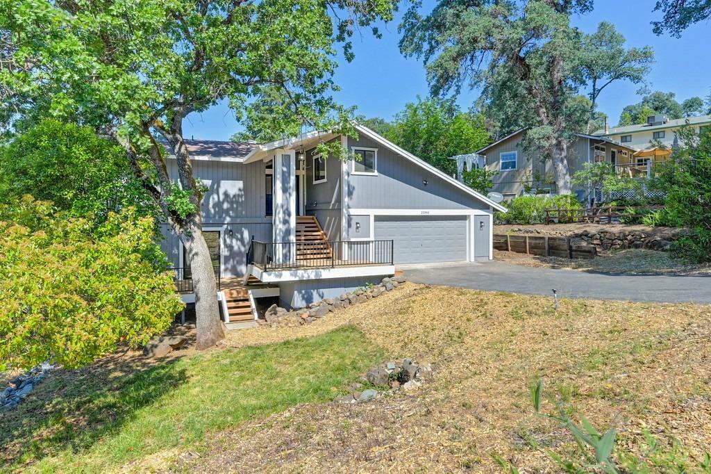 Property Photo: 23986 Oakmont Way CA 95602