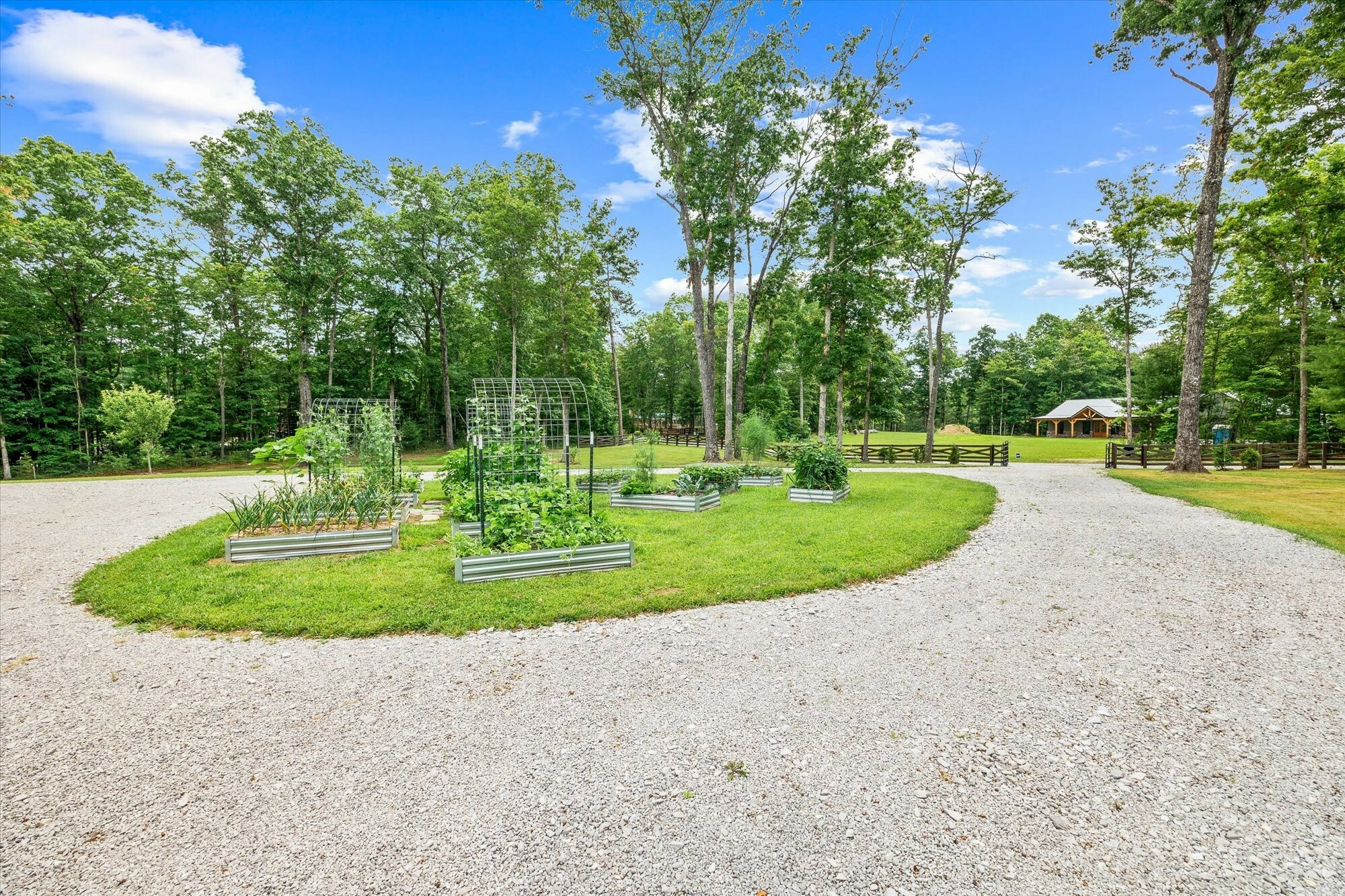 Property Photo:  634 Cowboy Way  TN 38556 