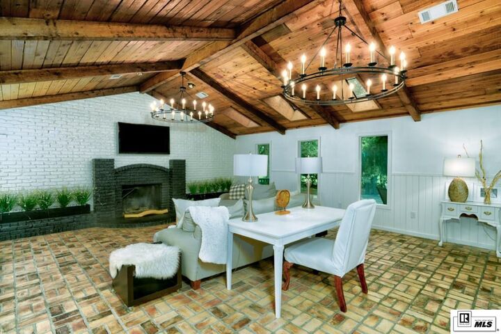 Property Photo:  3280 Highway 818  LA 71220