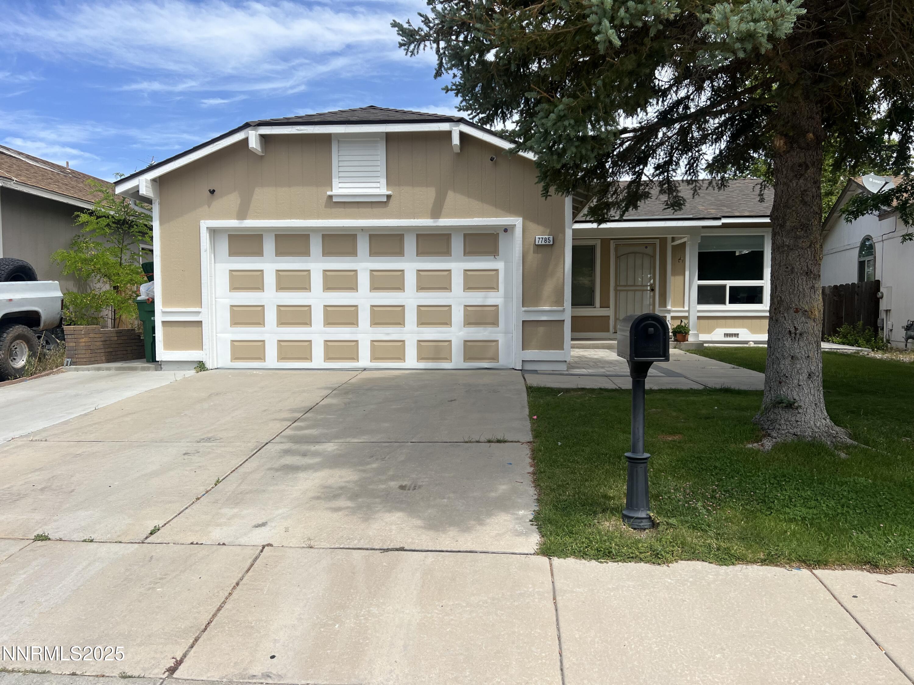 Property Photo: 7785 Crystal Shores Drive NV 89506