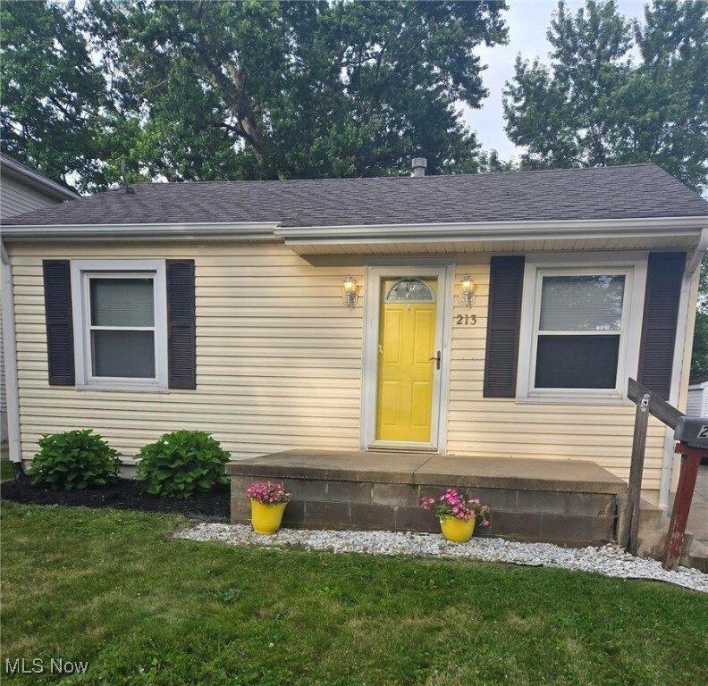 Property Photo: 213 Prairie Drive OH 44312