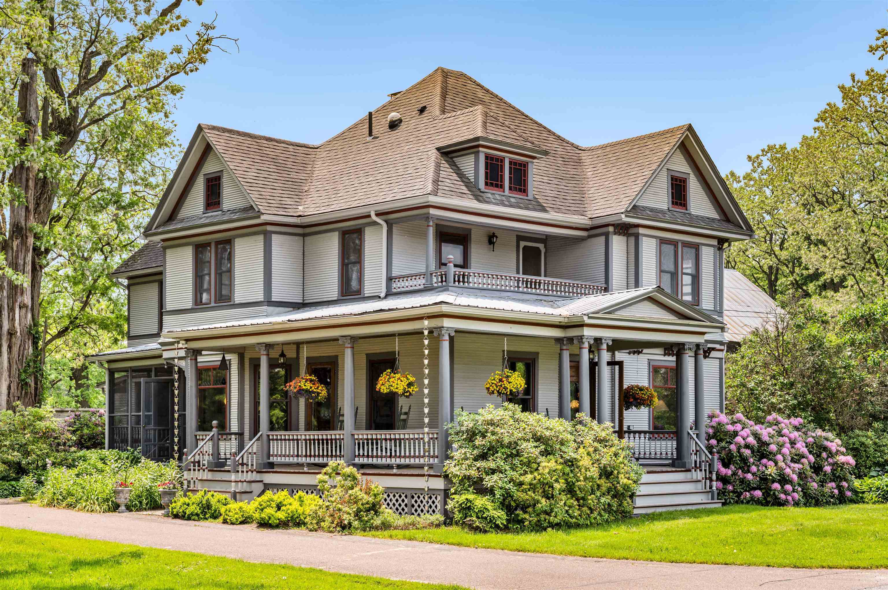 Property Photo: 500 Depot Road VT 05446