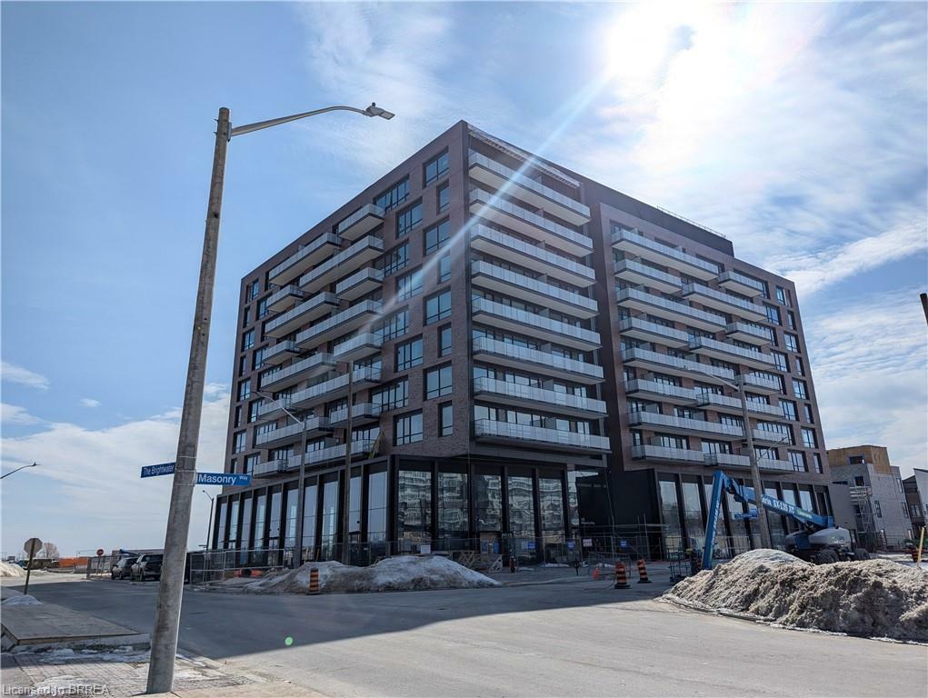 Photo de la propriété: 251 Masonry Way 704 ON L5H 2H3