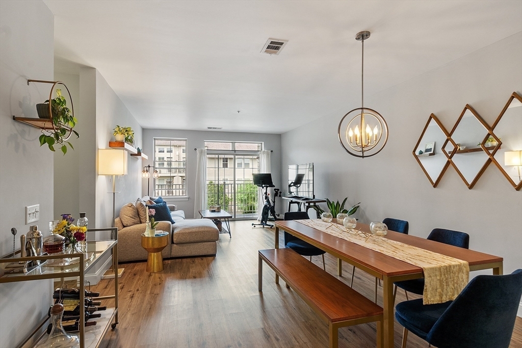 Property Photo: 4 Harvest Drive 225 MA 01845