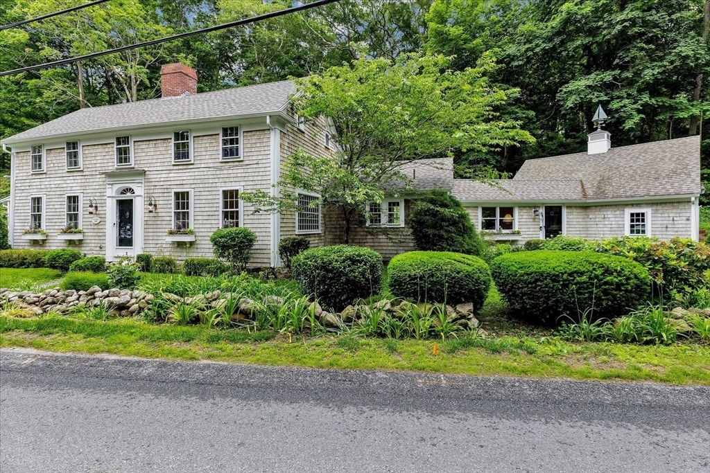 Property Photo:  108 Main St  MA 02563 