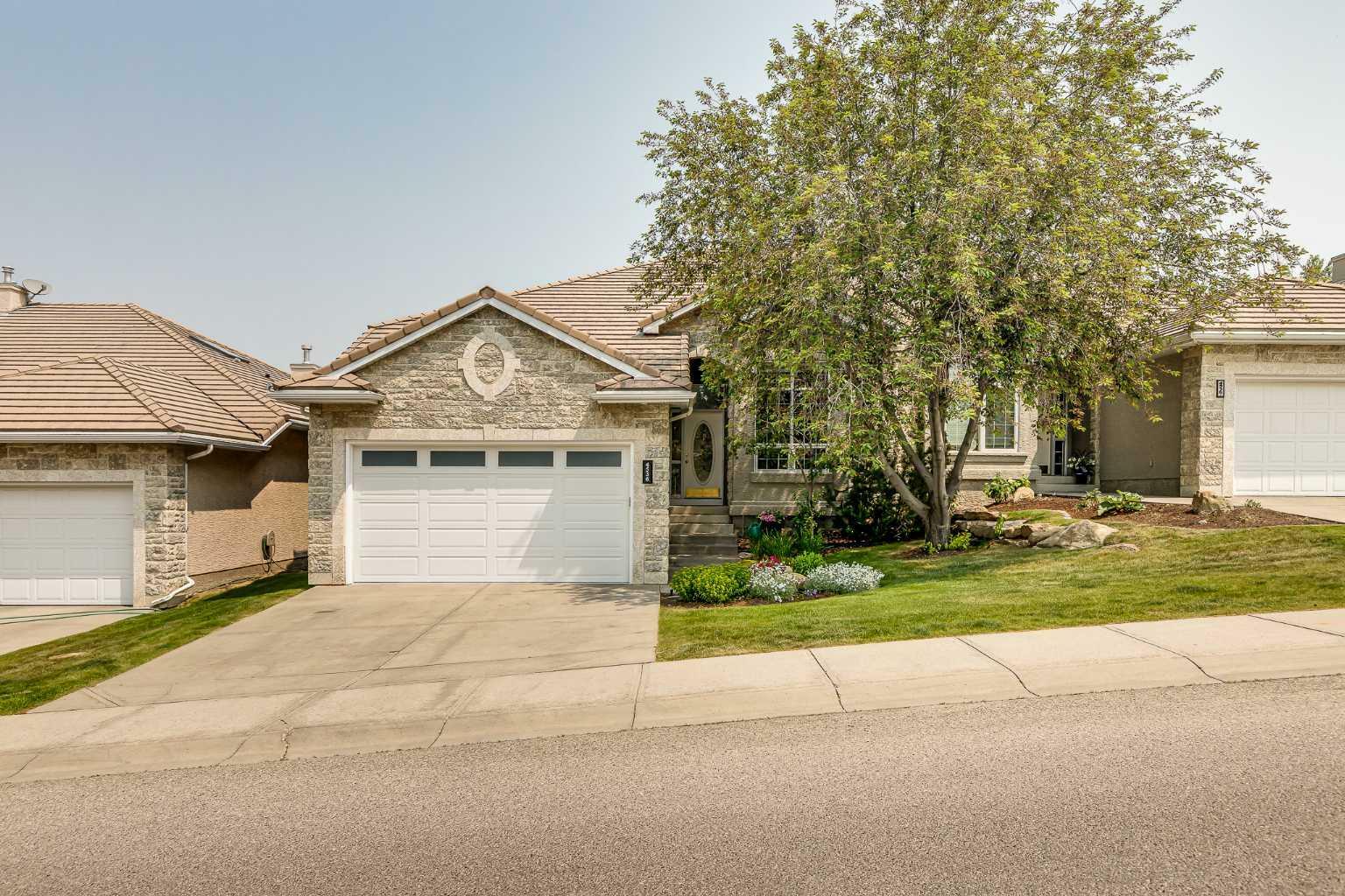 4536 Hamptons Way NW  Calgary AB T3A 5H7 photo