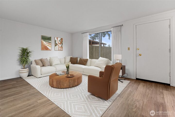 Property Photo: 10423 13th Avenue Ct S WA 98444