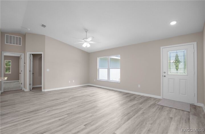 Property Photo:  8880 N Circular Way  FL 34434 