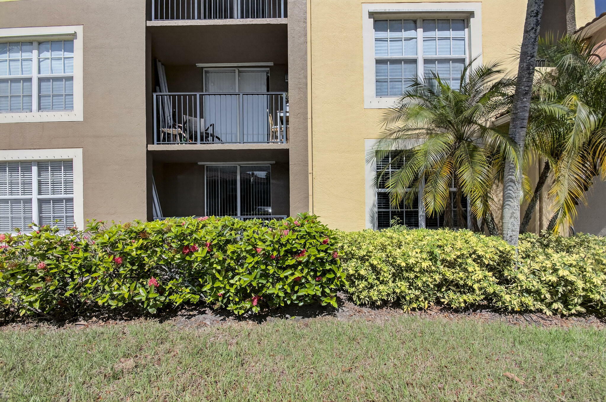 Property Photo: 15035 Michelangelo Boulevard 105 FL 33446