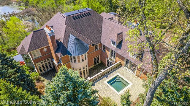 Property Photo:  2759 Turtle Ridge Drive  MI 48302 