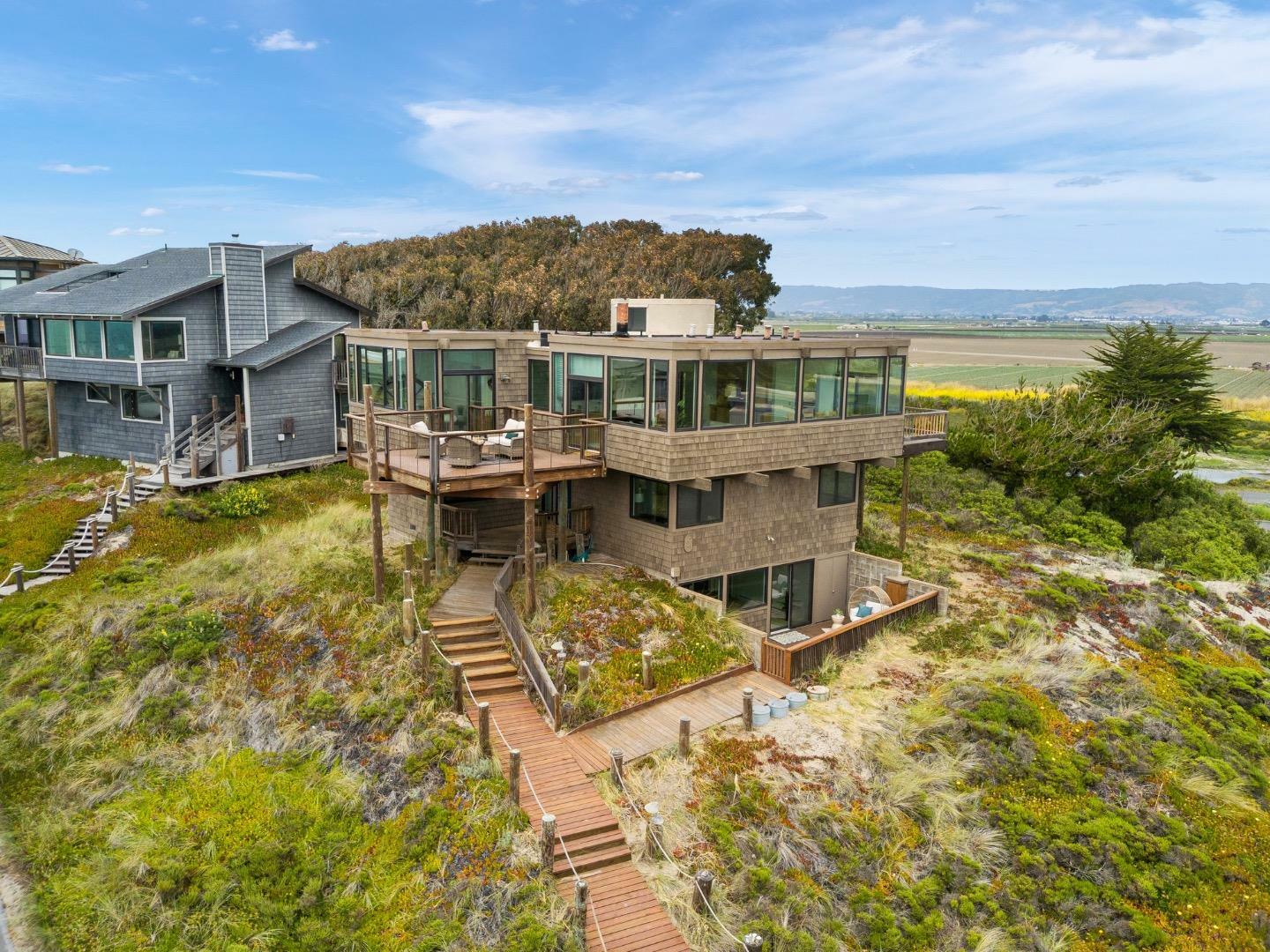 Property Photo: 64 Avocet Circle CA 95076