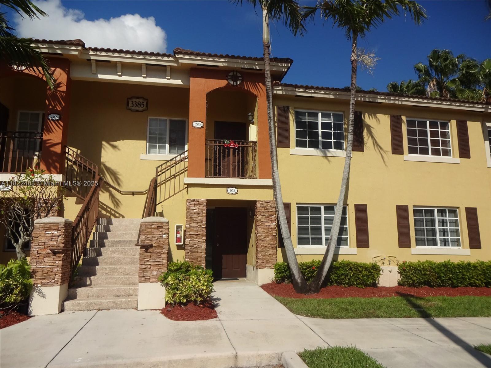 Property Photo:  3385 NE 10th St 103  FL 33033 