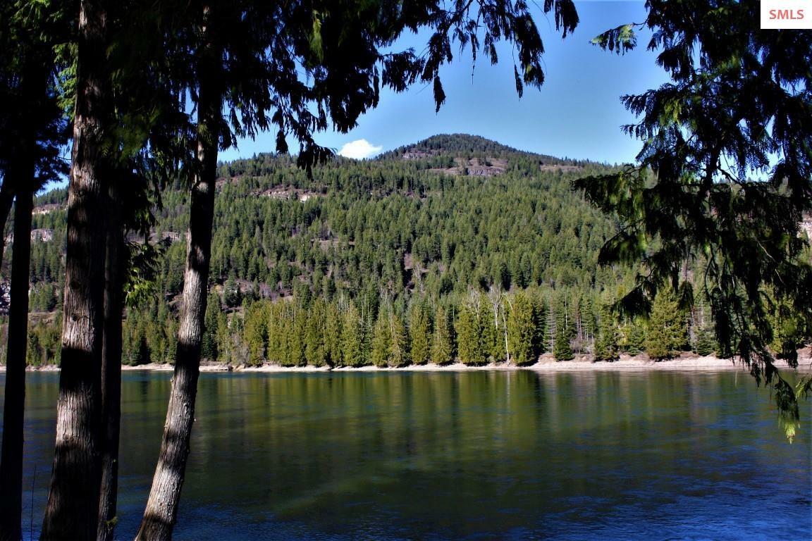 Property Photo: 443 River Lake Drive ID 83811