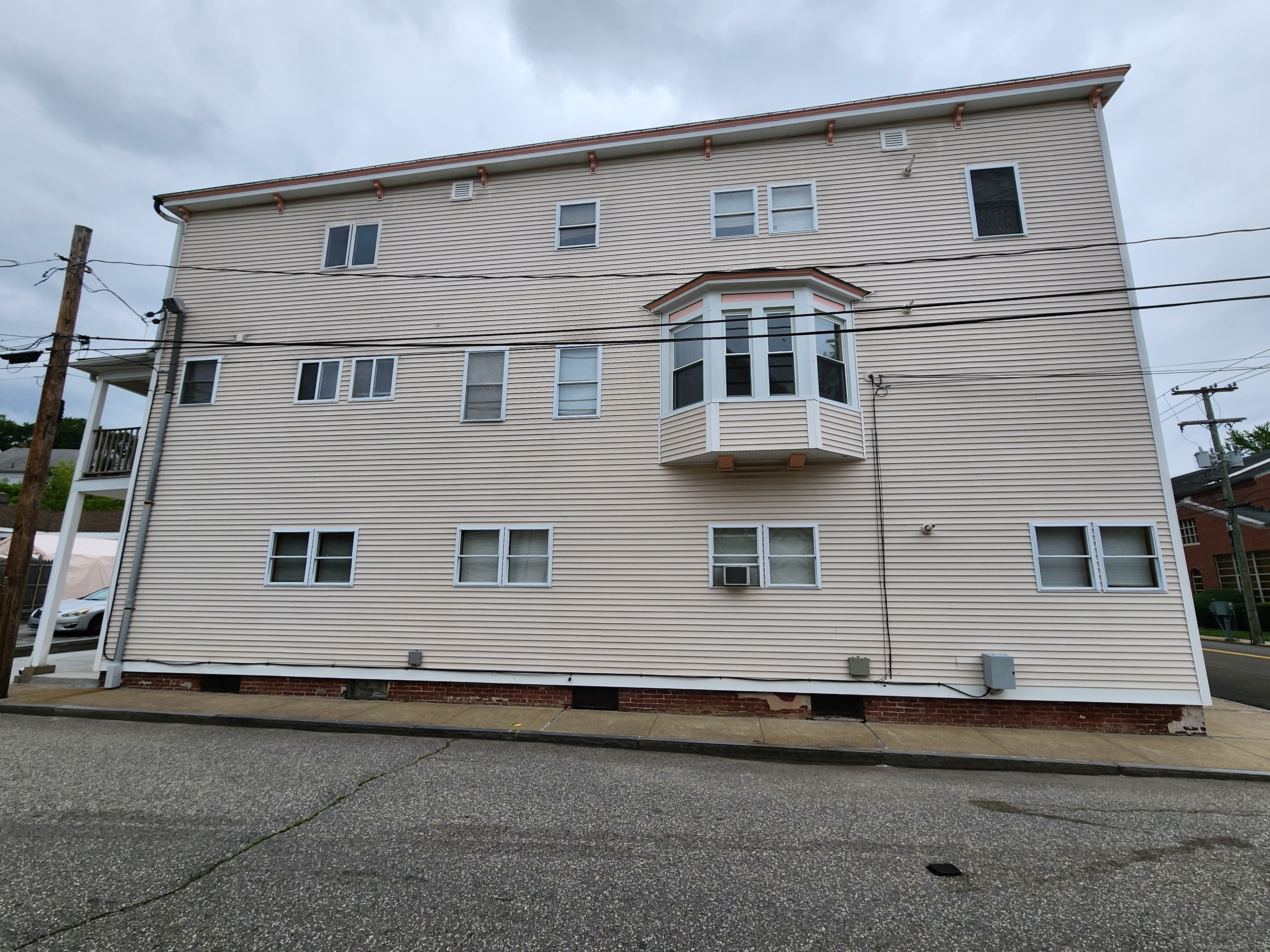 Property Photo: 18 Hunters Avenue CT 06380