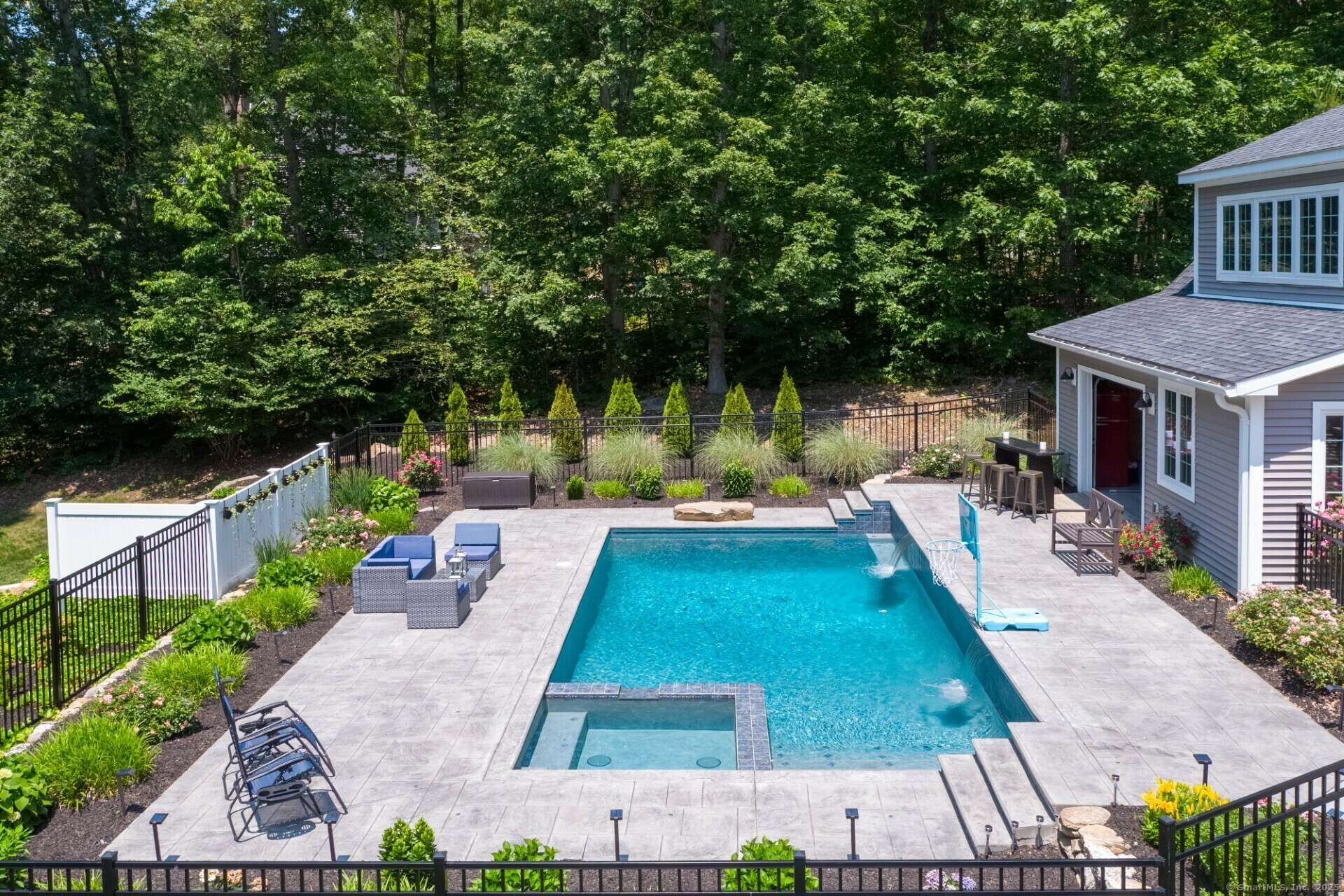 Property Photo: 299 Warpas Road CT 06443