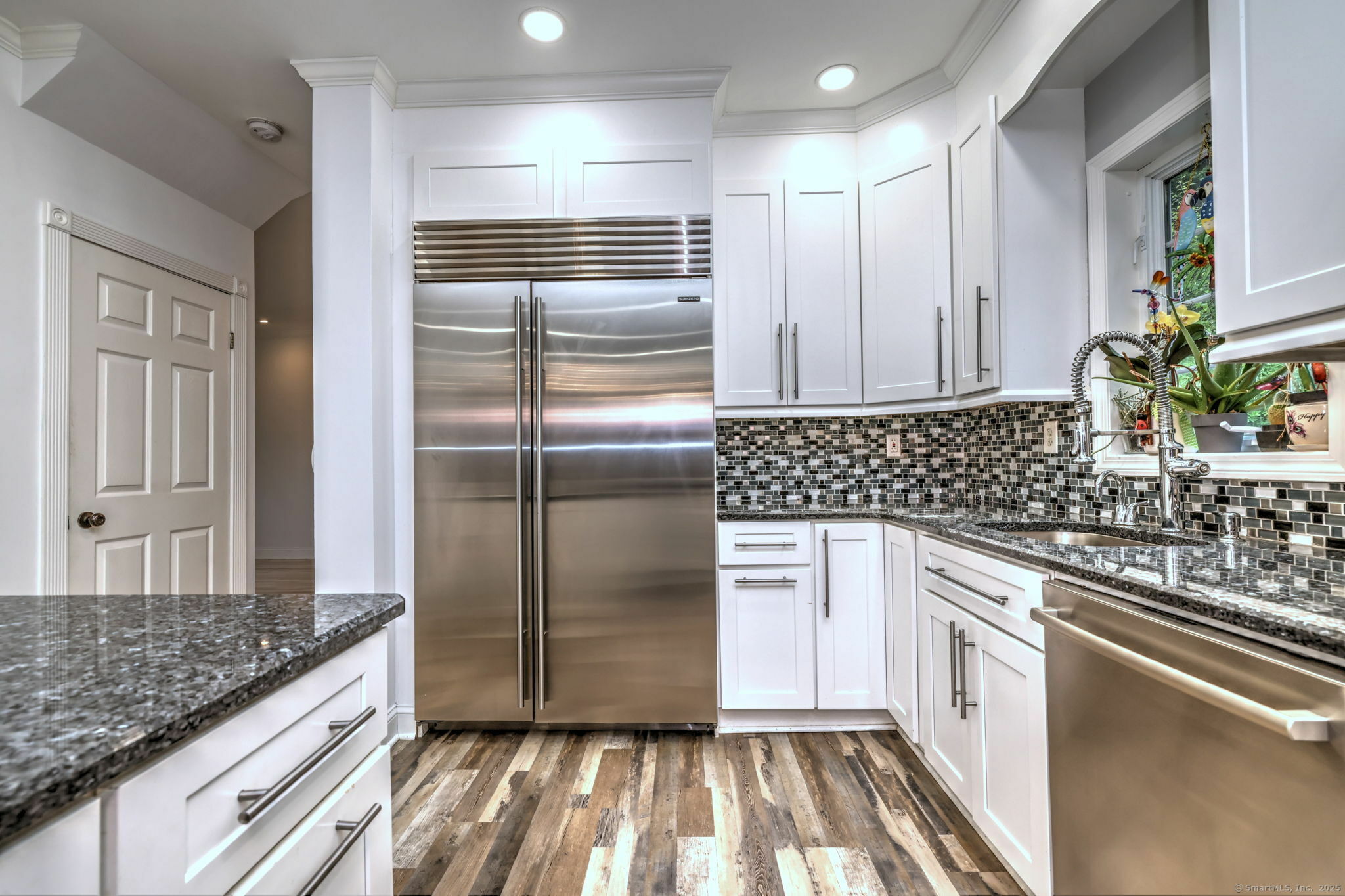 Property Photo: 2 Abbey Lane CT 06470
