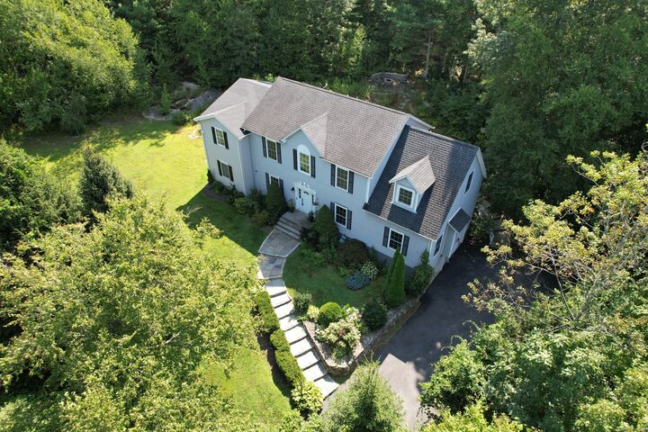 Property Photo: 2 Abbey Lane CT 06470
