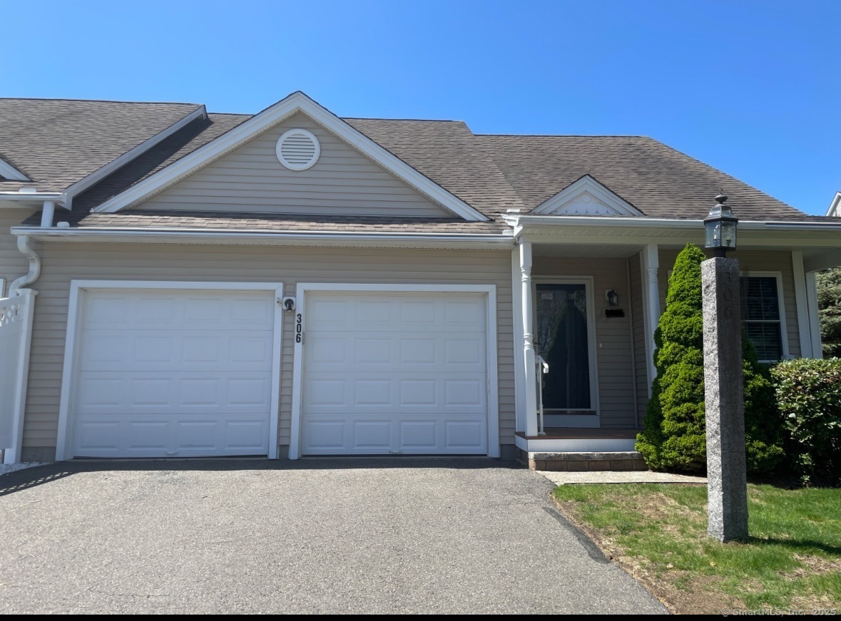 Property Photo: 123 Meadow Brook Road 123 CT 06478