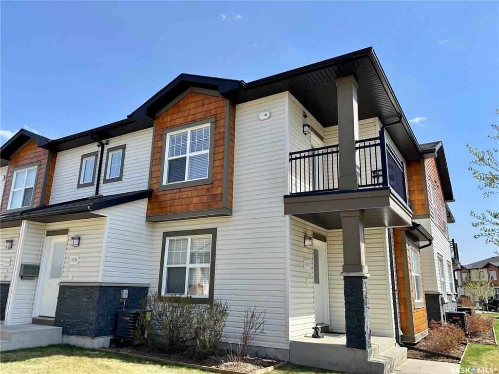 1015 Patrick Crescent 1602  Saskatoon SK S7W 0M1 photo