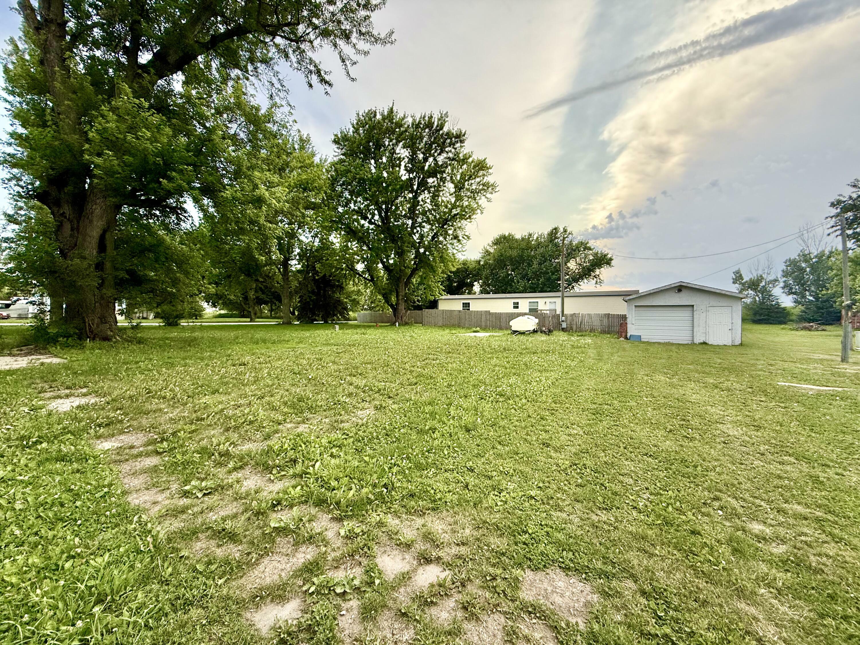 Property Photo: 205 Gleason Avenue IA 51561
