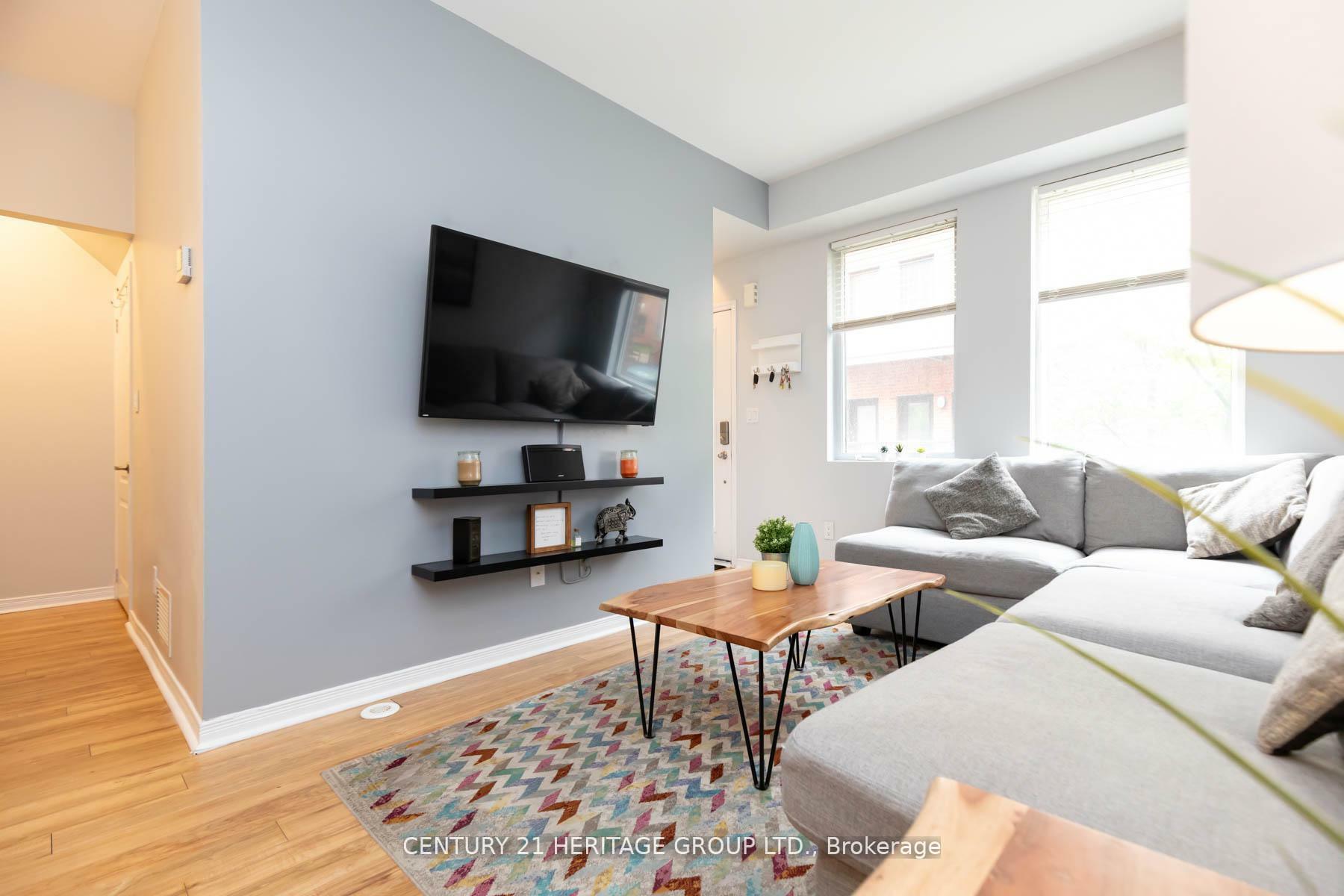 Property Photo:  68 Winston Park Boulevard 44  ON M3K 1C2 