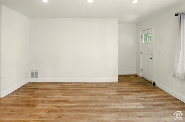 Property Photo: 840 E 22nd St S UT 84401
