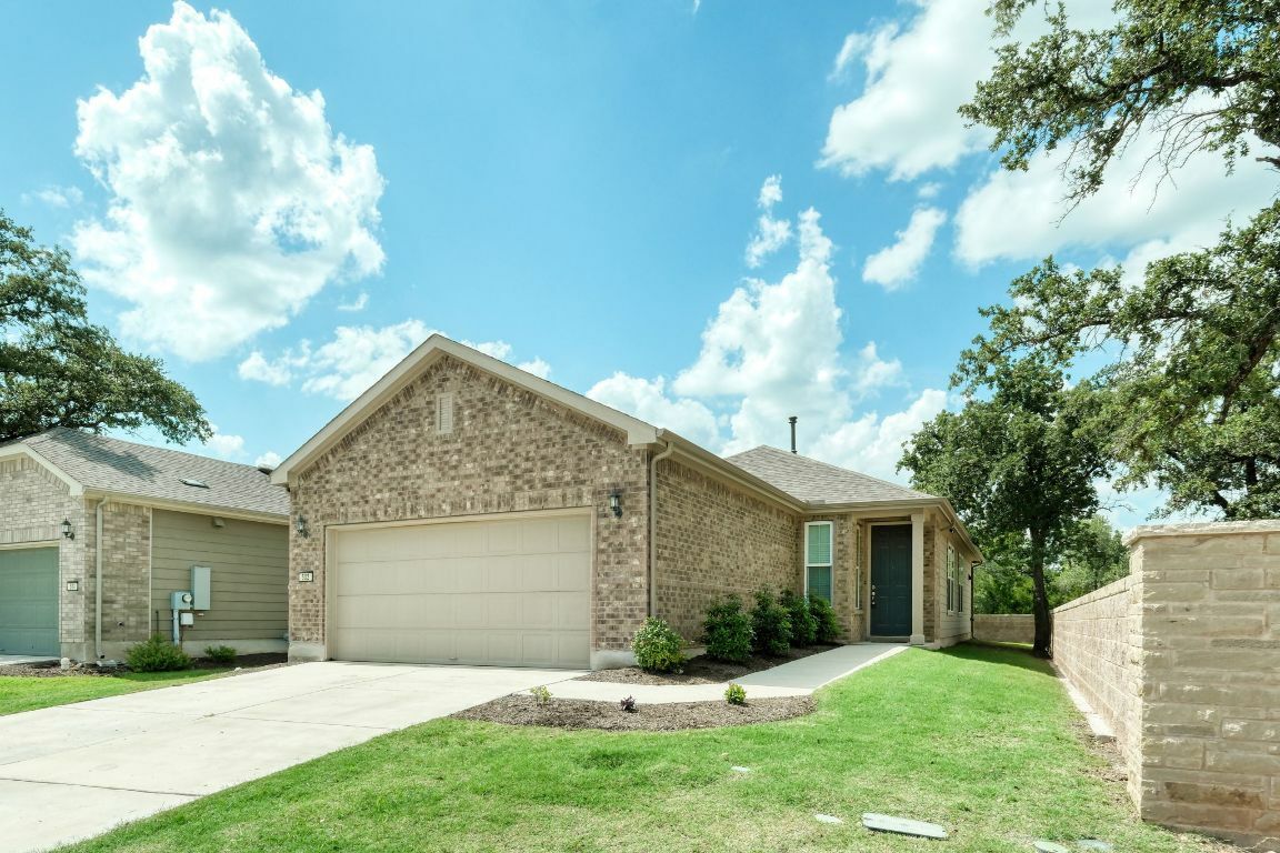 Property Photo: 502 Saratoga Lane TX 78633