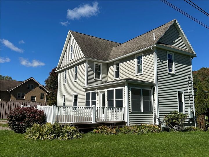 Property Photo:  540 Derrick Road  PA 16701 