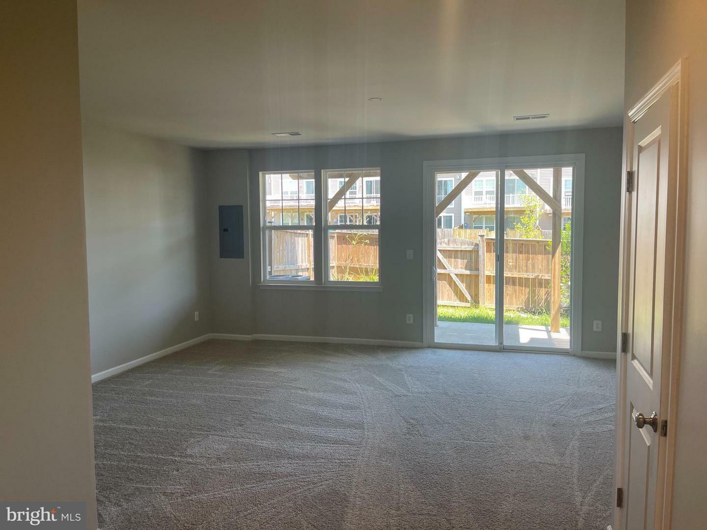 Property Photo: 419 Foxglove Way 105 VA 22554