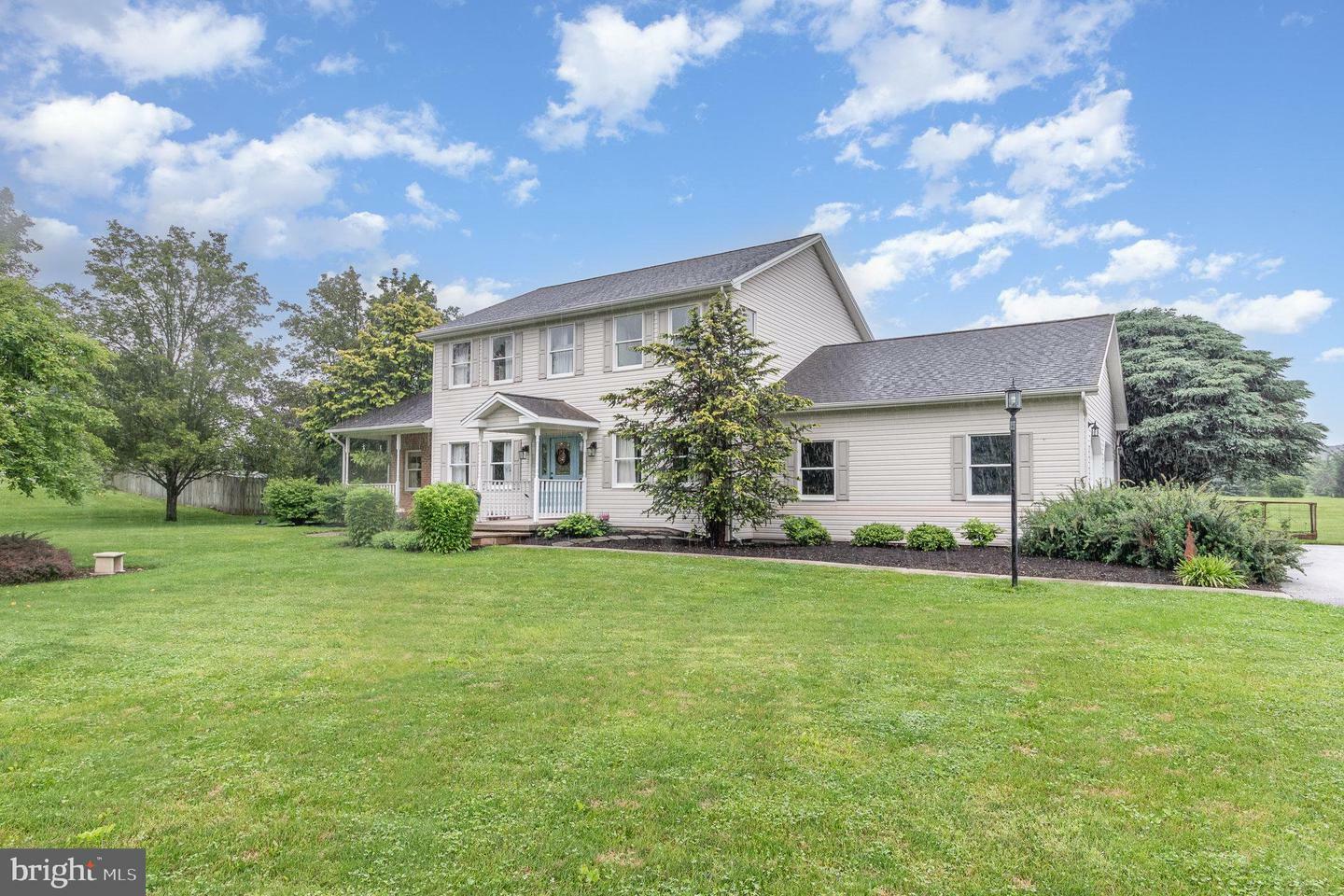Property Photo:  39 Junction Road  PA 17019 