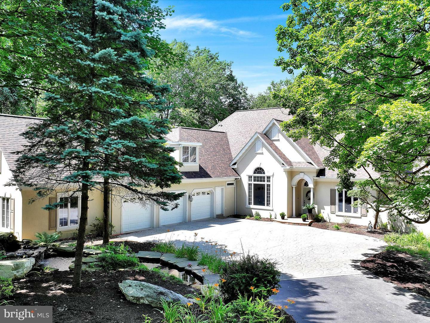 Property Photo:  1035 Hill Road  PA 19565 