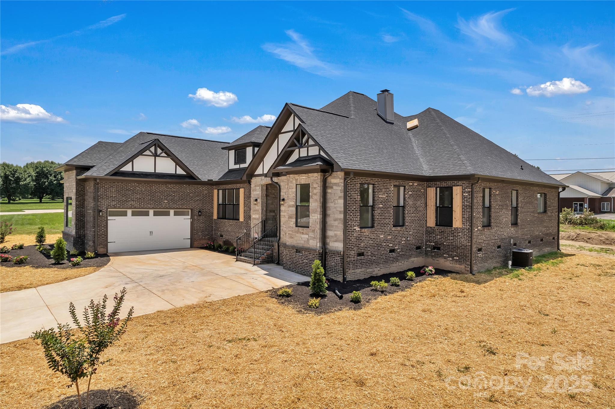 Property Photo: 106 Kelly Marie Court NC 28086