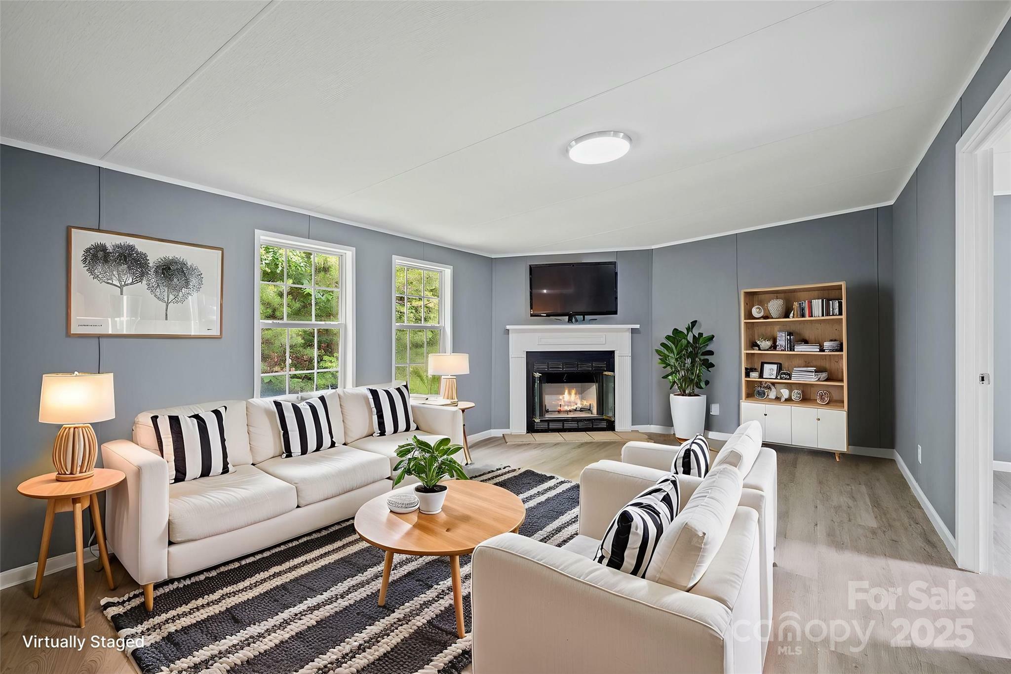 Property Photo: 518 Primrose Drive NC 28806