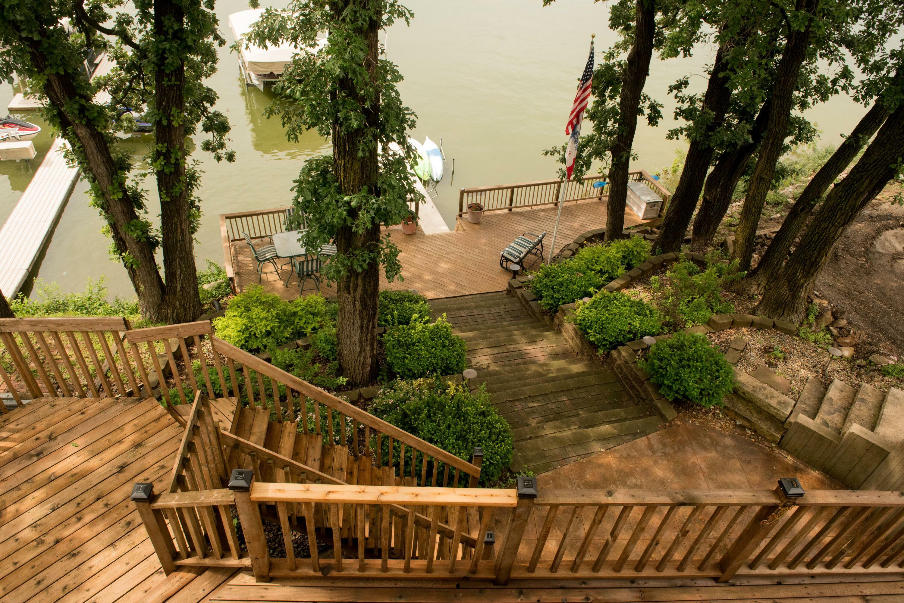 Property Photo: 8873 Twin Lakes Road IA 50563