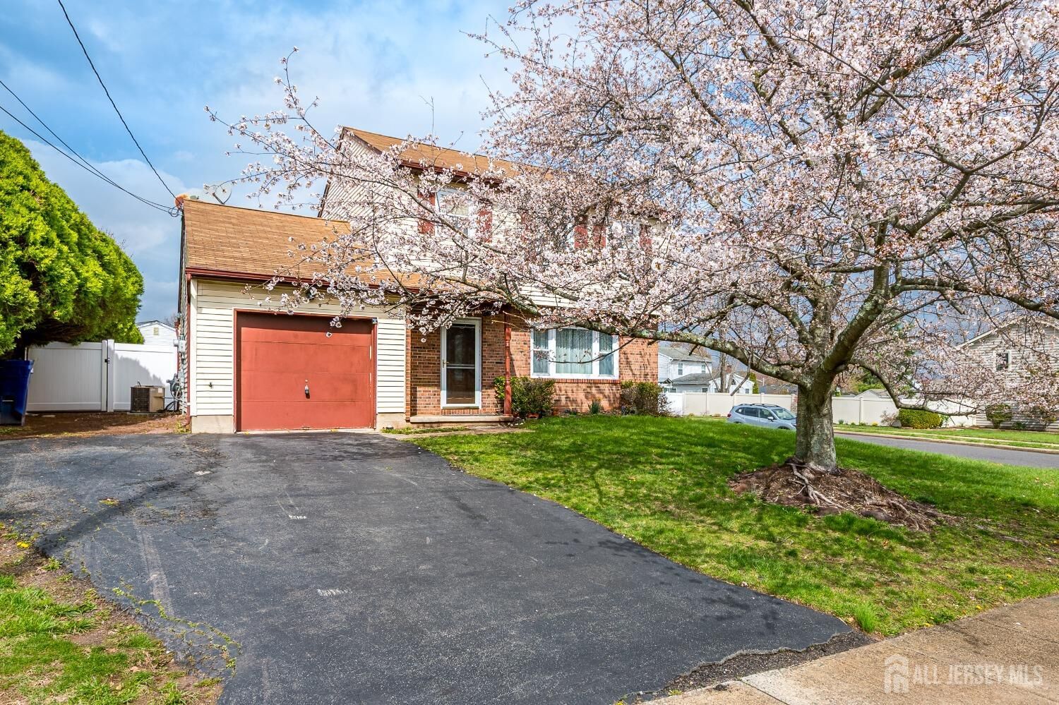 Property Photo:  86 Bunker Hill Road  NJ 08648 