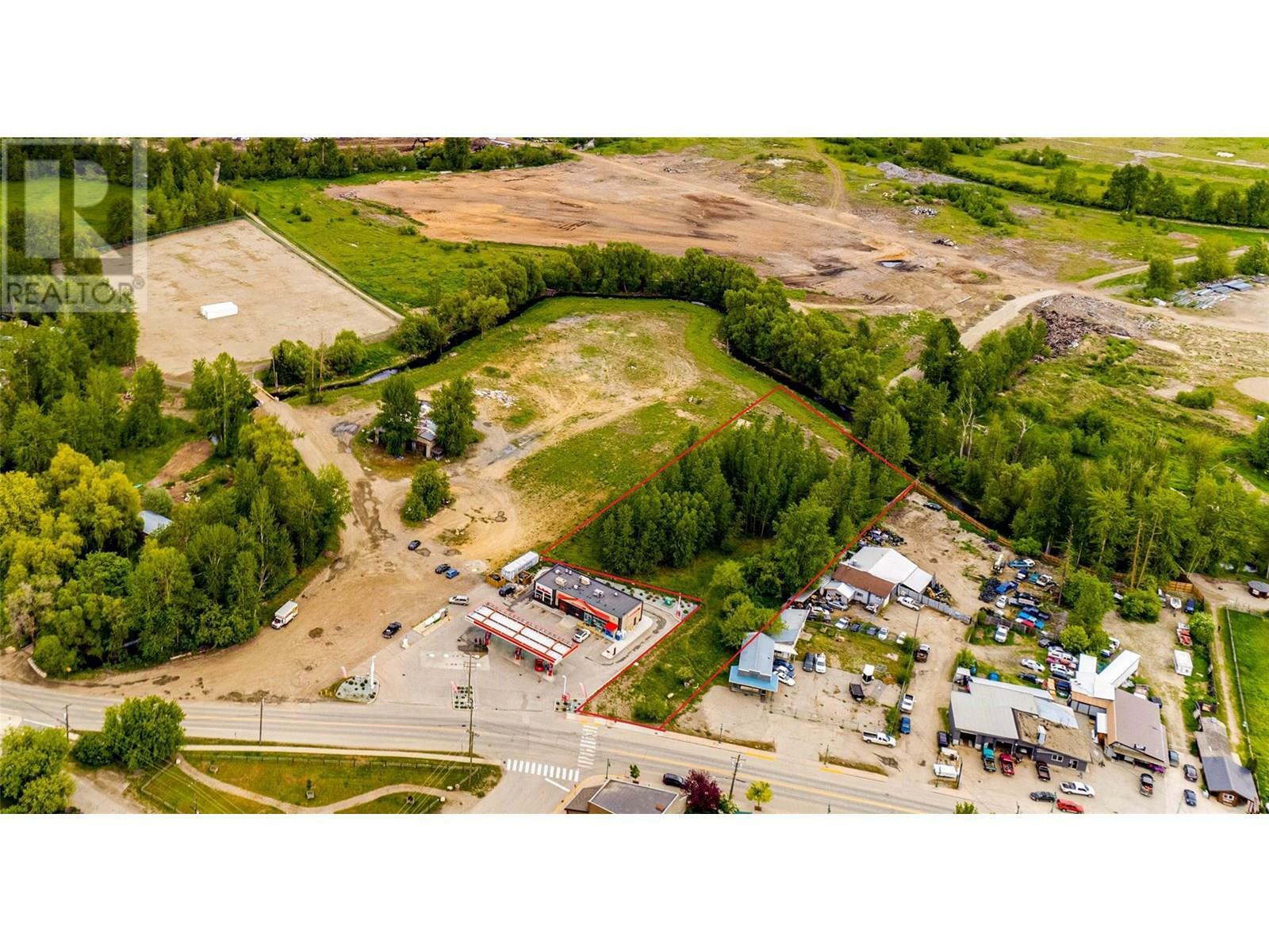 Photo de la propriété:  1800 Vernon Street  BC V0E 2G0 
