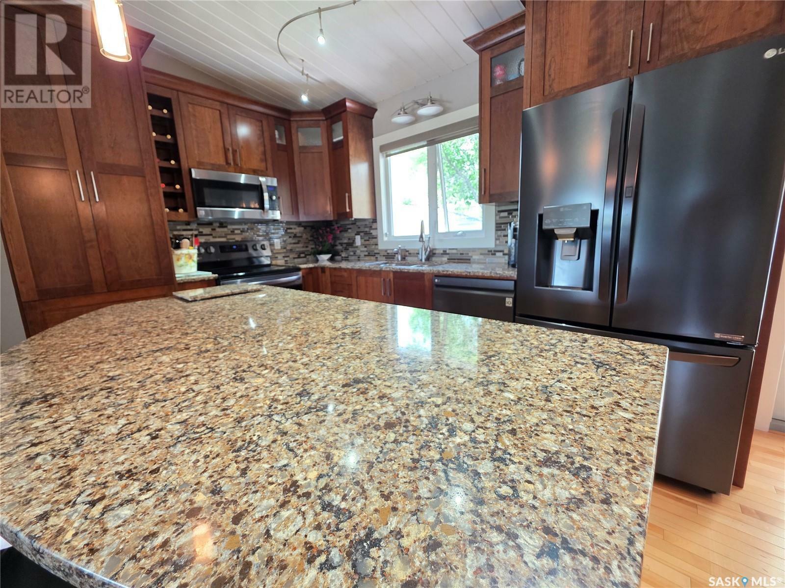 Property Photo: 1000 9th Avenue NE SK S9H 2S9
