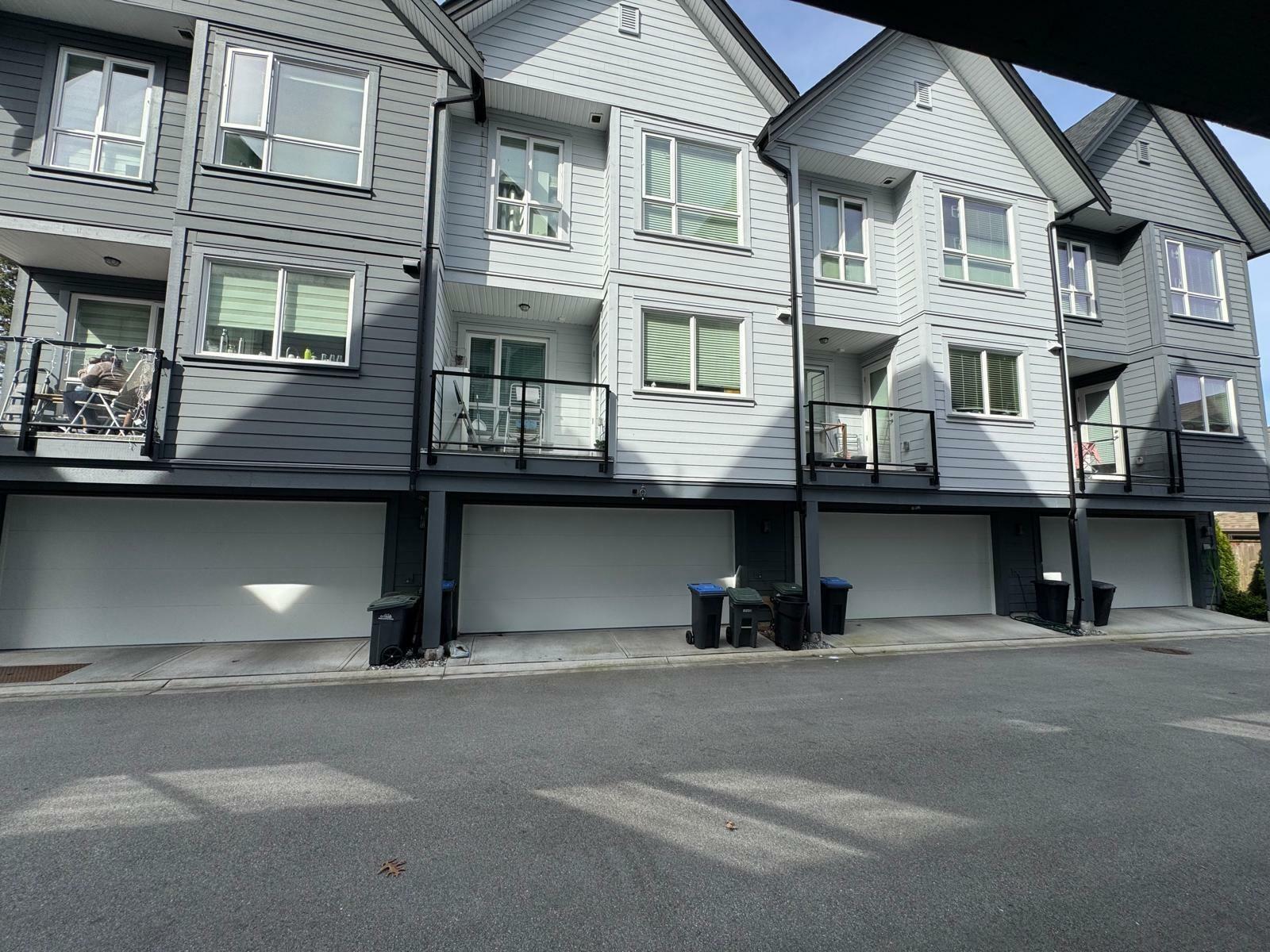 Property Photo: 12088 76 2 BC V3W 5Z2