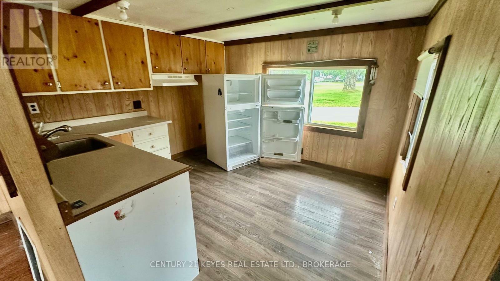 Property Photo: 104 Ellisville Road 16 ON K0H 2N0