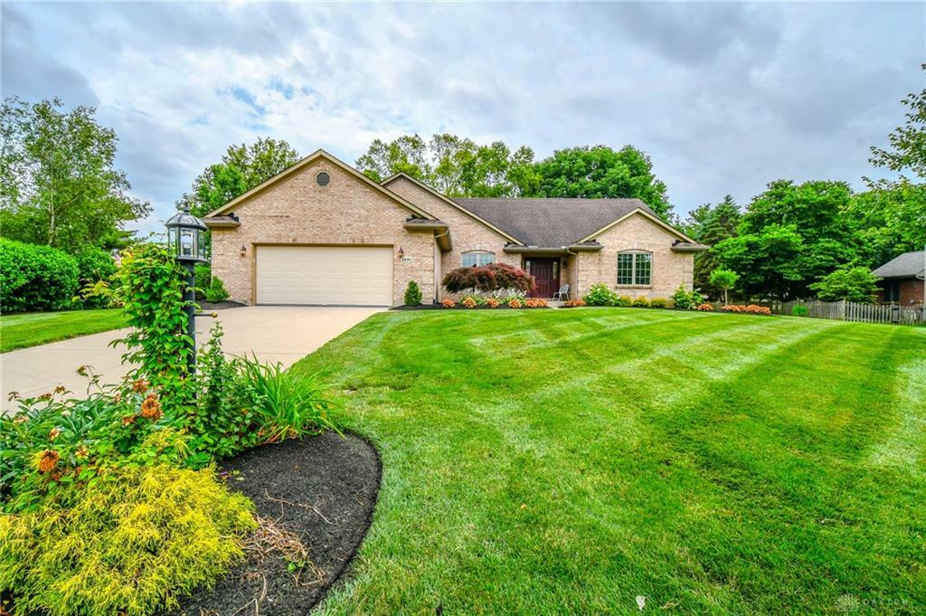 Property Photo: 2690 Langtree Lane OH 45458